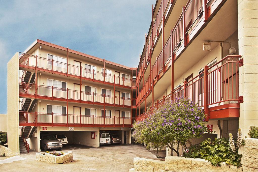 Family Crossroads | Daly City